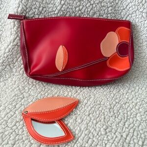 Elizabeth Arden makeup bag with matching flower mirror